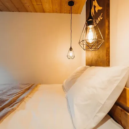 Les Cimes Des Simond Furnished Studio Apartment *